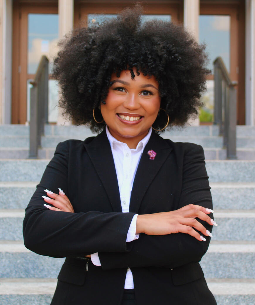 New DMC Carrd, showcase important links and new work while aligning with branding